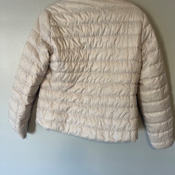 Weekend Max Mara lightweight puffer jacket in light pink nylon / cream stripes - Picture 4 of 6